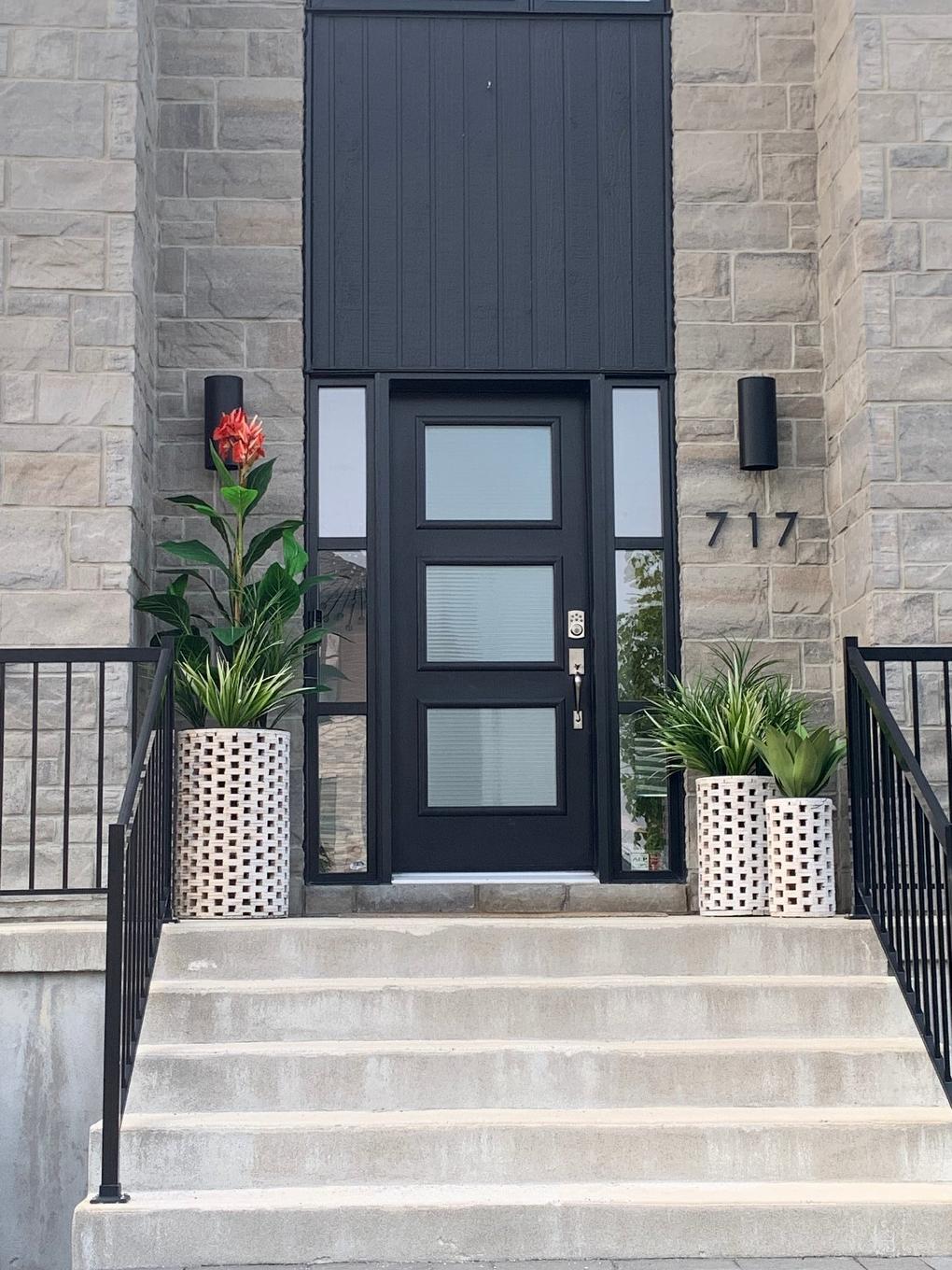 Entrée extérieure - 717 Rue De Chenonceau, Saint-Jérôme, QC - Outdoor