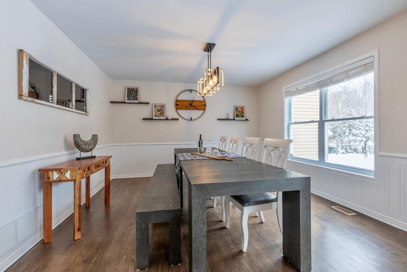 Dining room - 1923 Rue Du Patrimoine, Saint-Lazare, QC - Indoor Photo Showing Dining Room
