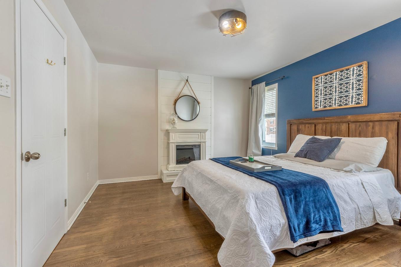 Primary bedroom - 1923 Rue Du Patrimoine, Saint-Lazare, QC - Indoor Photo Showing Bedroom