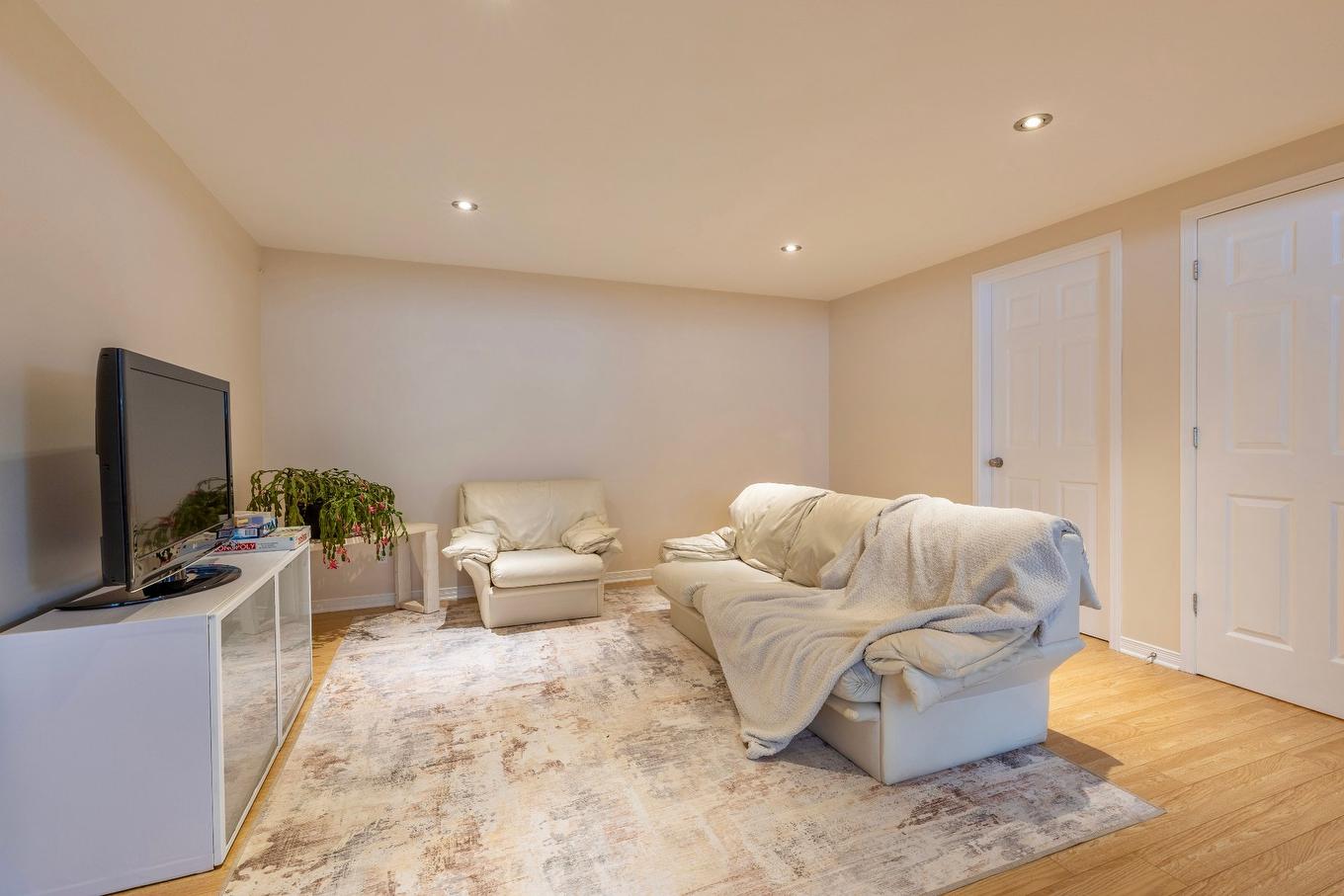 Playroom - 1923 Rue Du Patrimoine, Saint-Lazare, QC - Indoor