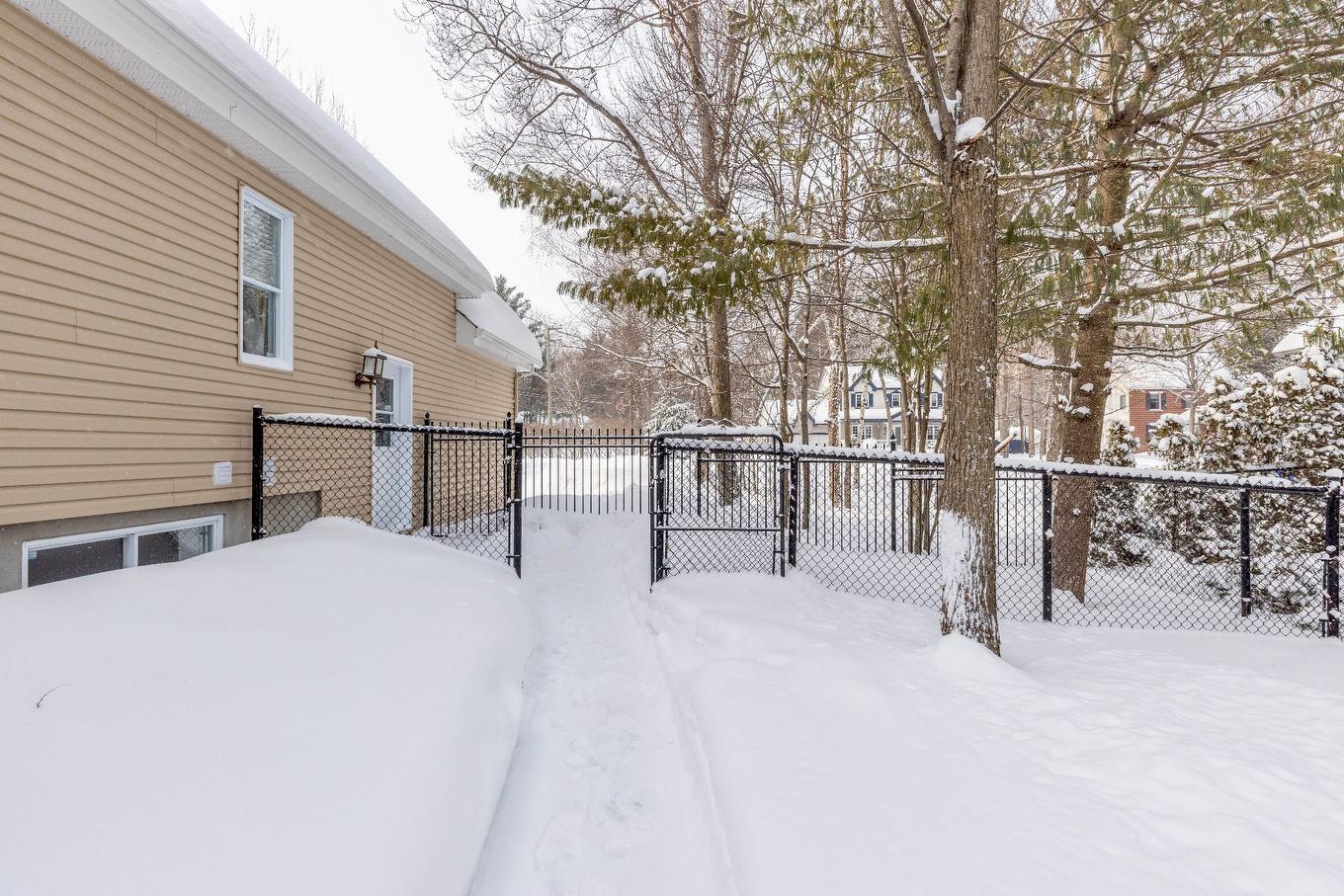 Exterior - 1923 Rue Du Patrimoine, Saint-Lazare, QC - Outdoor With Exterior