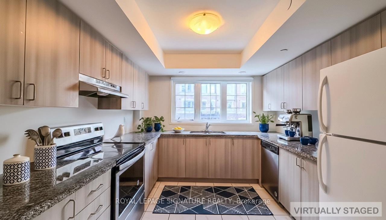 2650 Deputy Minister Path, Oshawa, ON - Indoor Photo Showing Kitchen