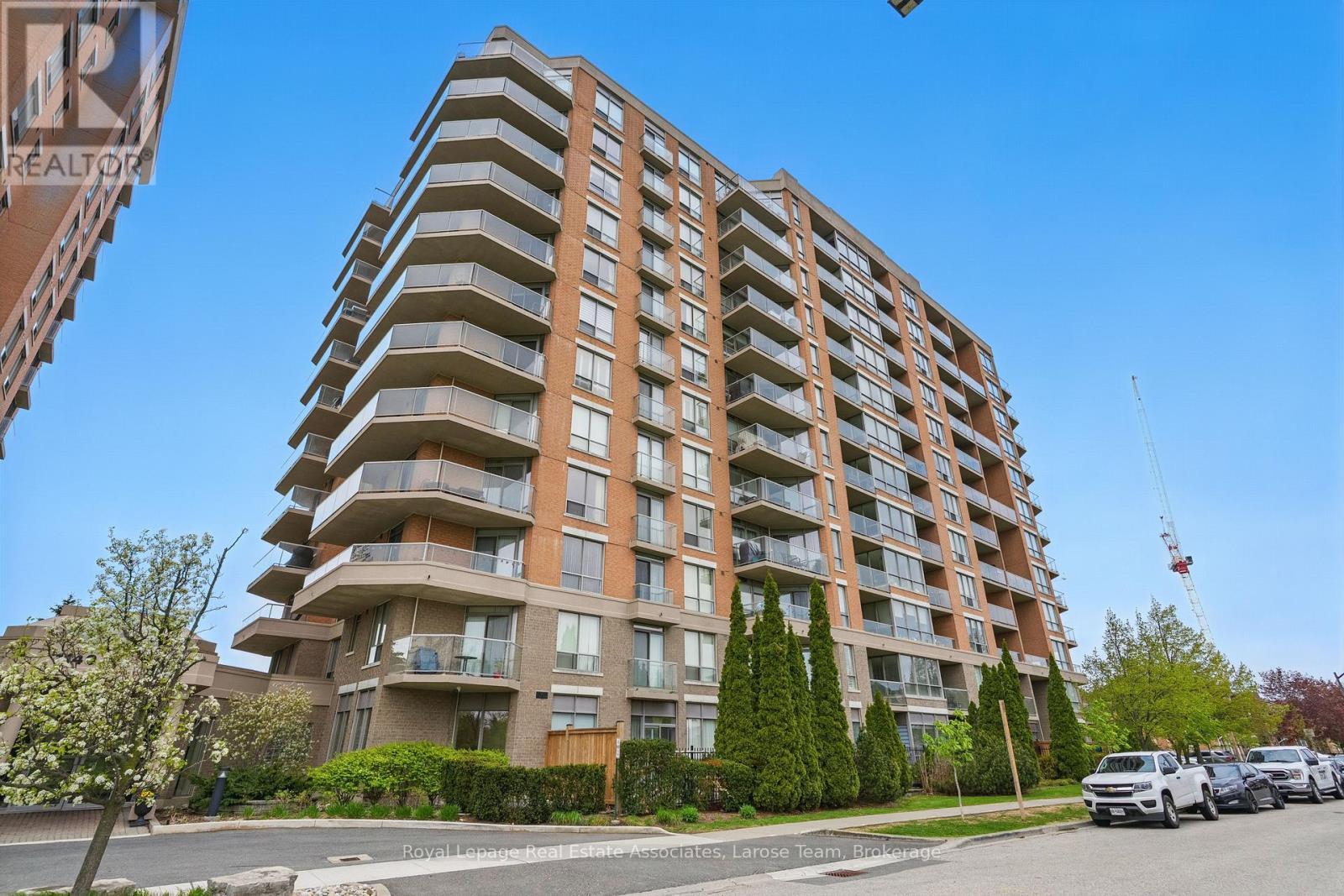709 - 1140 Parkwest Place, Mississauga, ON - Outdoor With Balcony With Facade