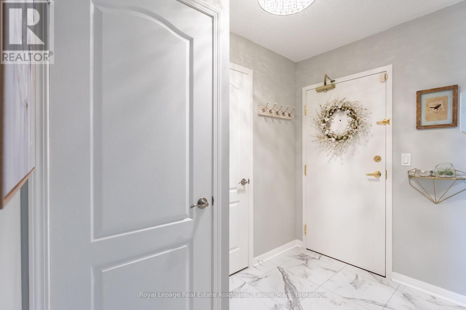 709 - 1140 Parkwest Place, Mississauga, ON - Indoor Photo Showing Other Room