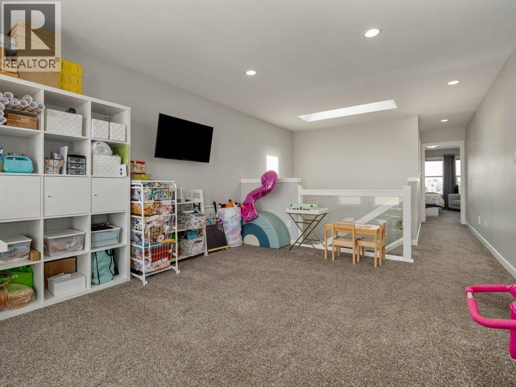 102 Blackwolf Bay N, Lethbridge, AB - Indoor