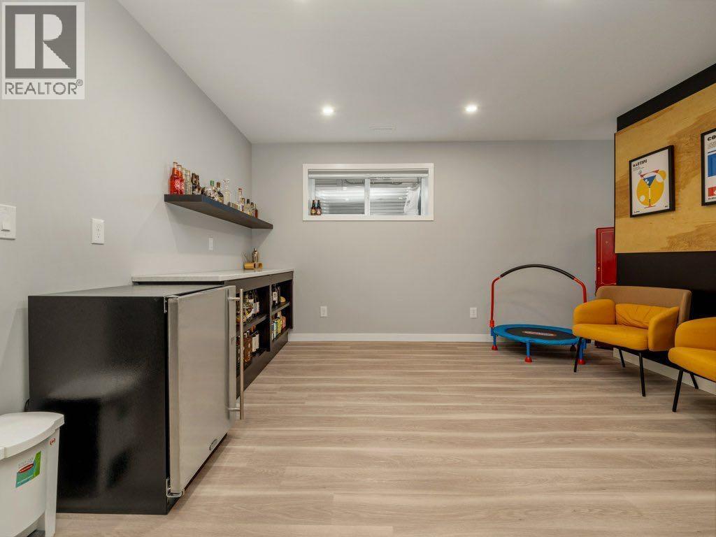 102 Blackwolf Bay N, Lethbridge, AB - Indoor