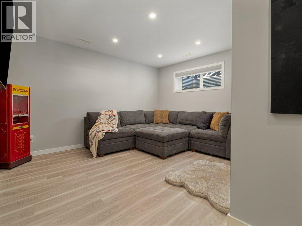 102 Blackwolf Bay N, Lethbridge, AB - Indoor