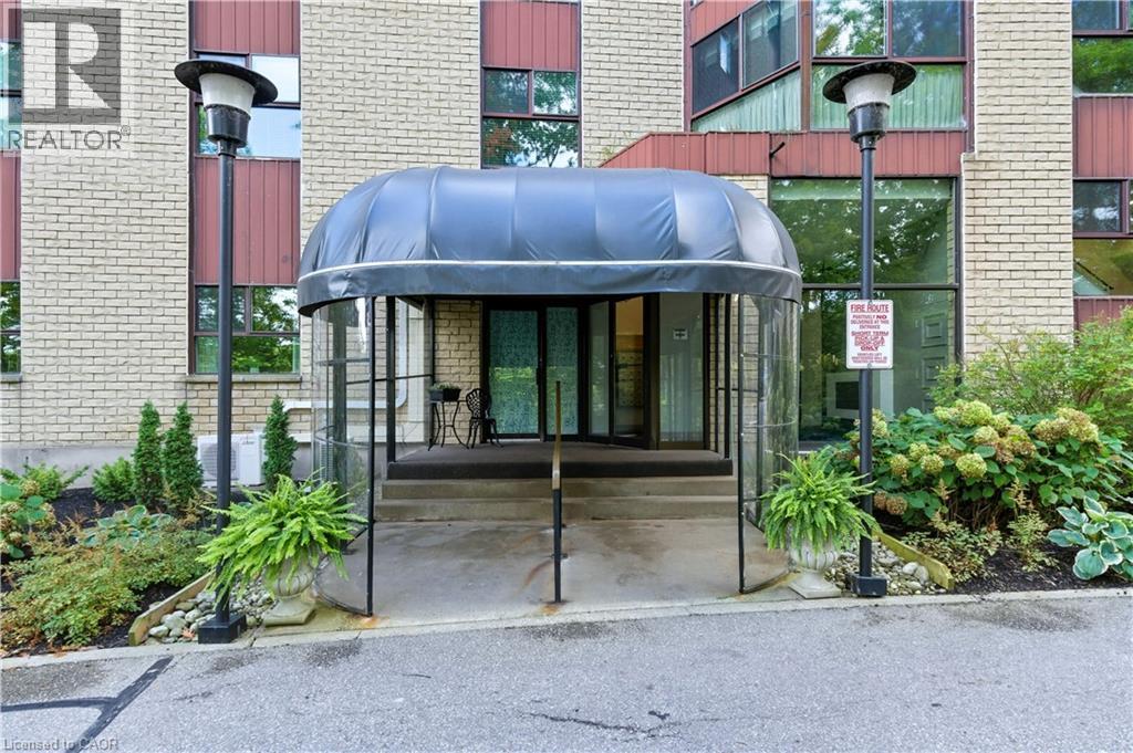 20 Berkley Road Unit# 702, Cambridge, ON - Outdoor With Exterior