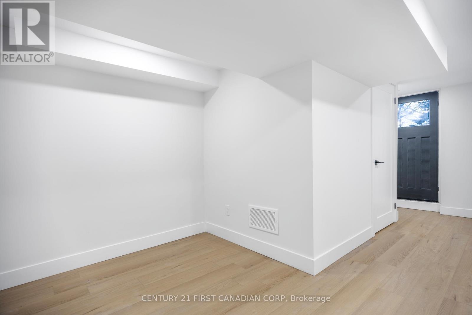 45 Fairview Avenue, London South (South H), ON - Indoor Photo Showing Other Room