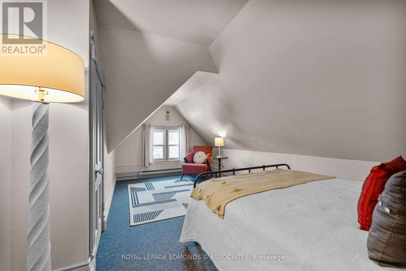 307 Maple Avenue, Pembroke, ON - Indoor Photo Showing Bedroom