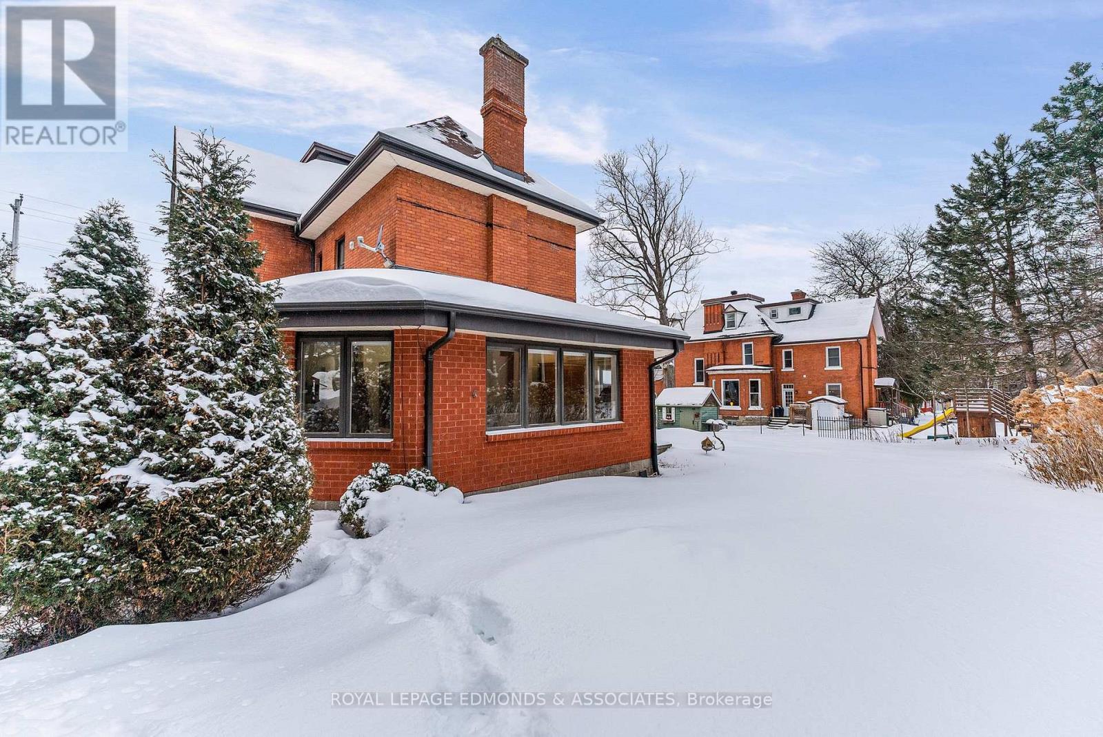 307 Maple Avenue, Pembroke, ON - Outdoor