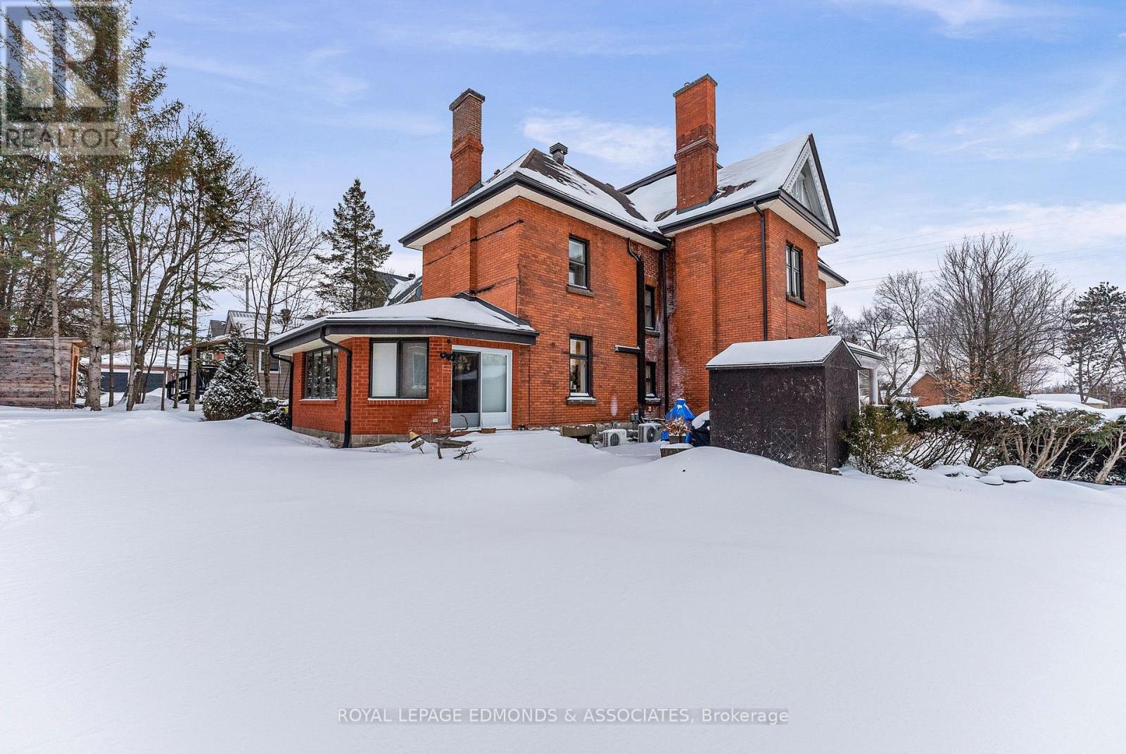 307 Maple Avenue, Pembroke, ON - Outdoor