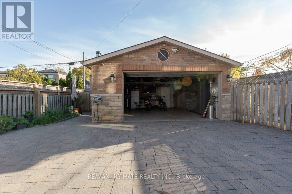 21 Thornton Avenue, Toronto, ON - Outdoor With Deck Patio Veranda
