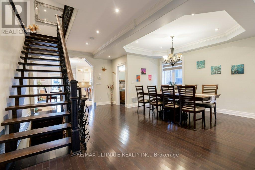 21 Thornton Avenue, Toronto, ON - Indoor Photo Showing Dining Room