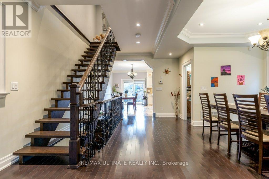 21 Thornton Avenue, Toronto, ON - Indoor Photo Showing Other Room