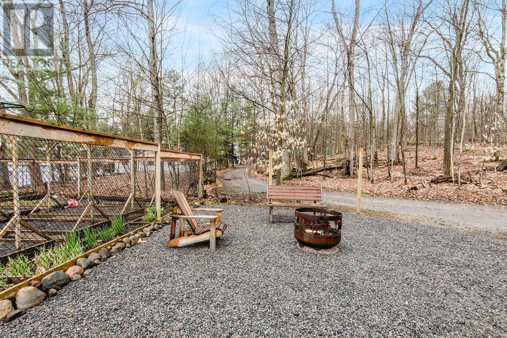 3-1058 Whites Road, Muskoka Lakes, ON - Outdoor