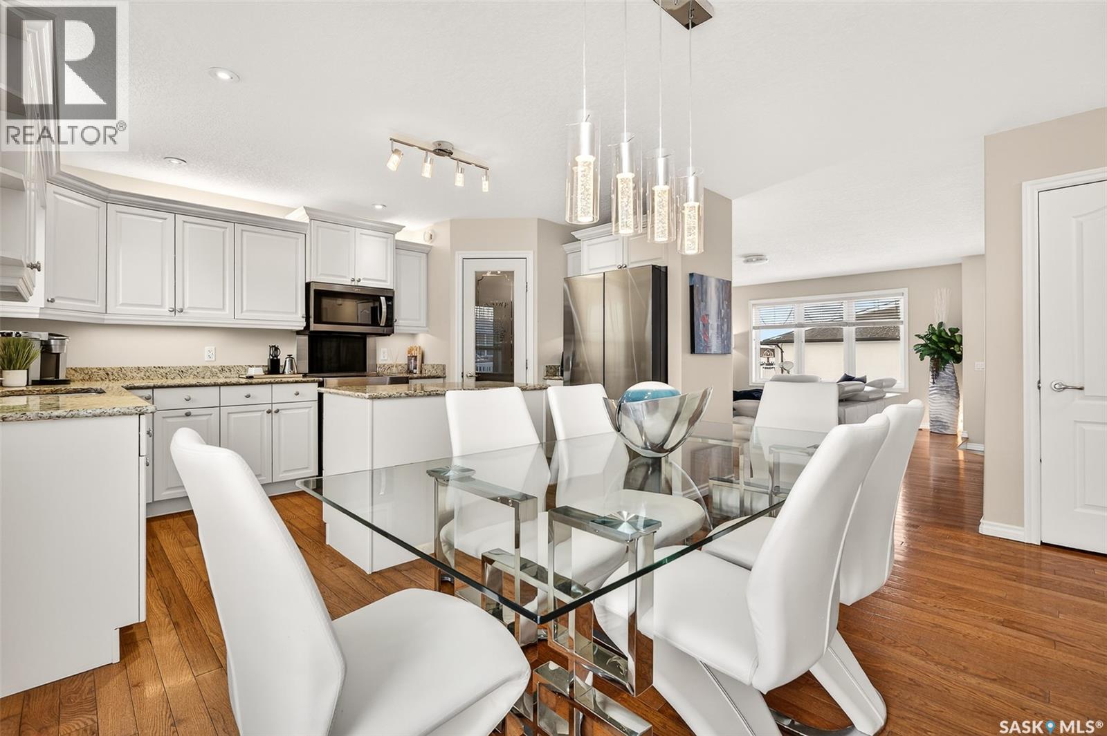 #4 21 Iris Drive, Moose Jaw, SK - Indoor