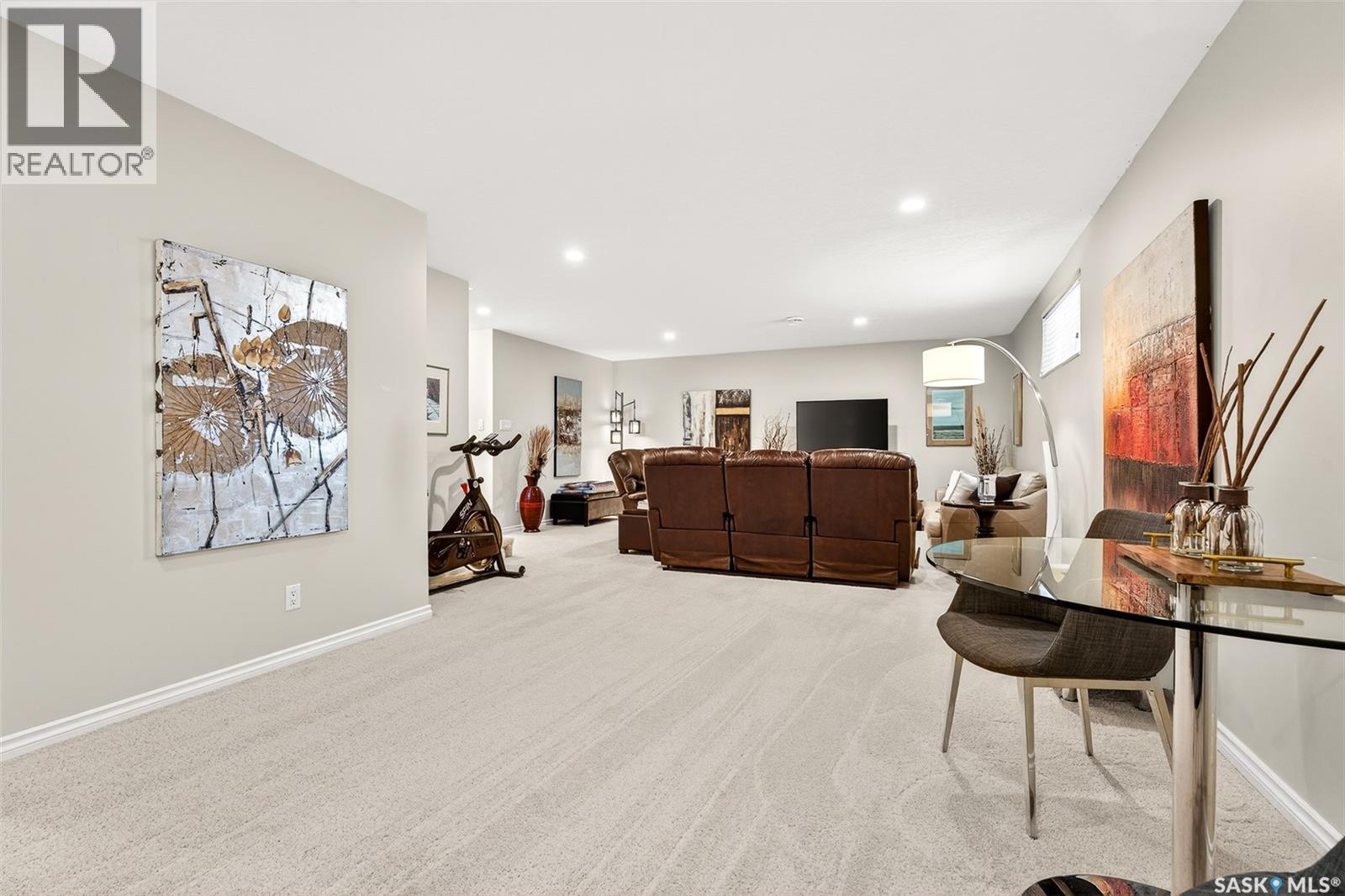 #4 21 Iris Drive, Moose Jaw, SK - Indoor