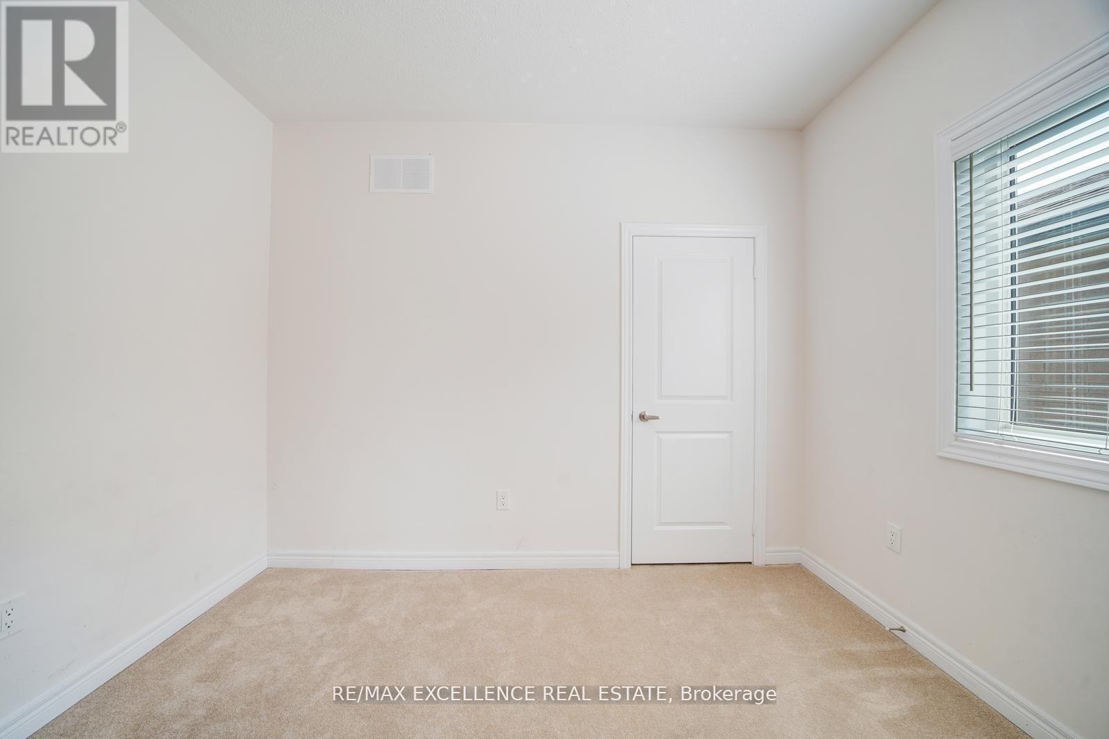 2085 Coppermine Street, Oshawa, ON - Indoor Photo Showing Other Room