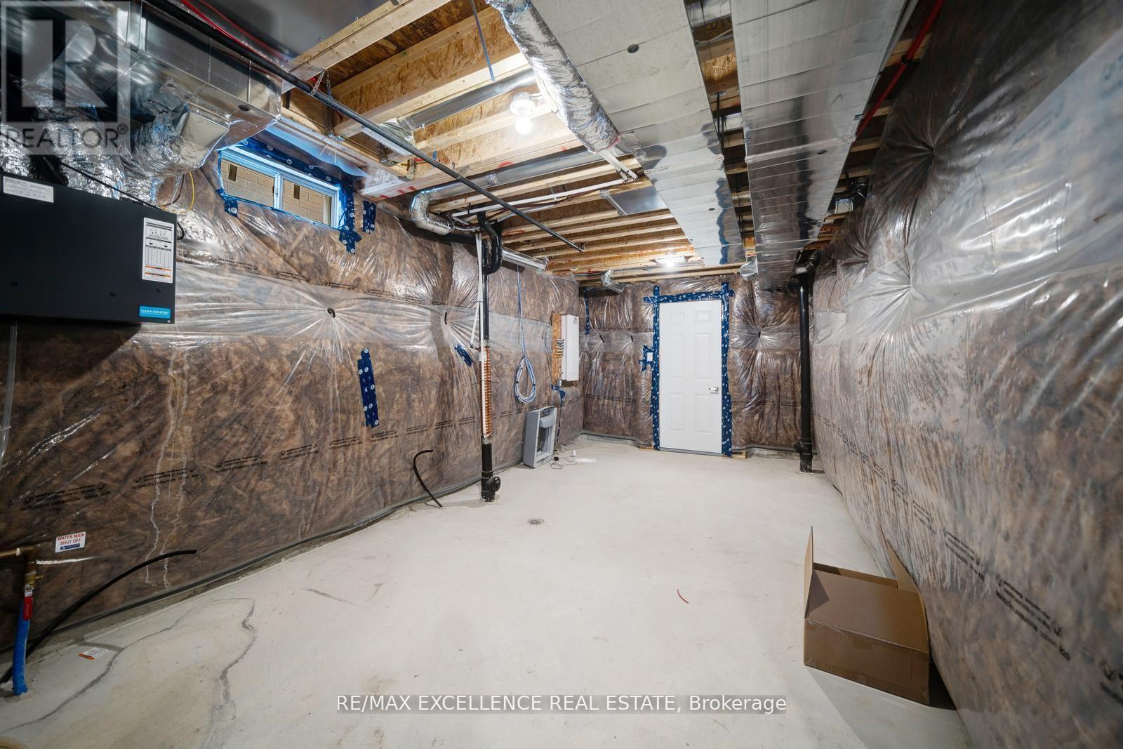 2085 Coppermine Street, Oshawa, ON - Indoor Photo Showing Basement