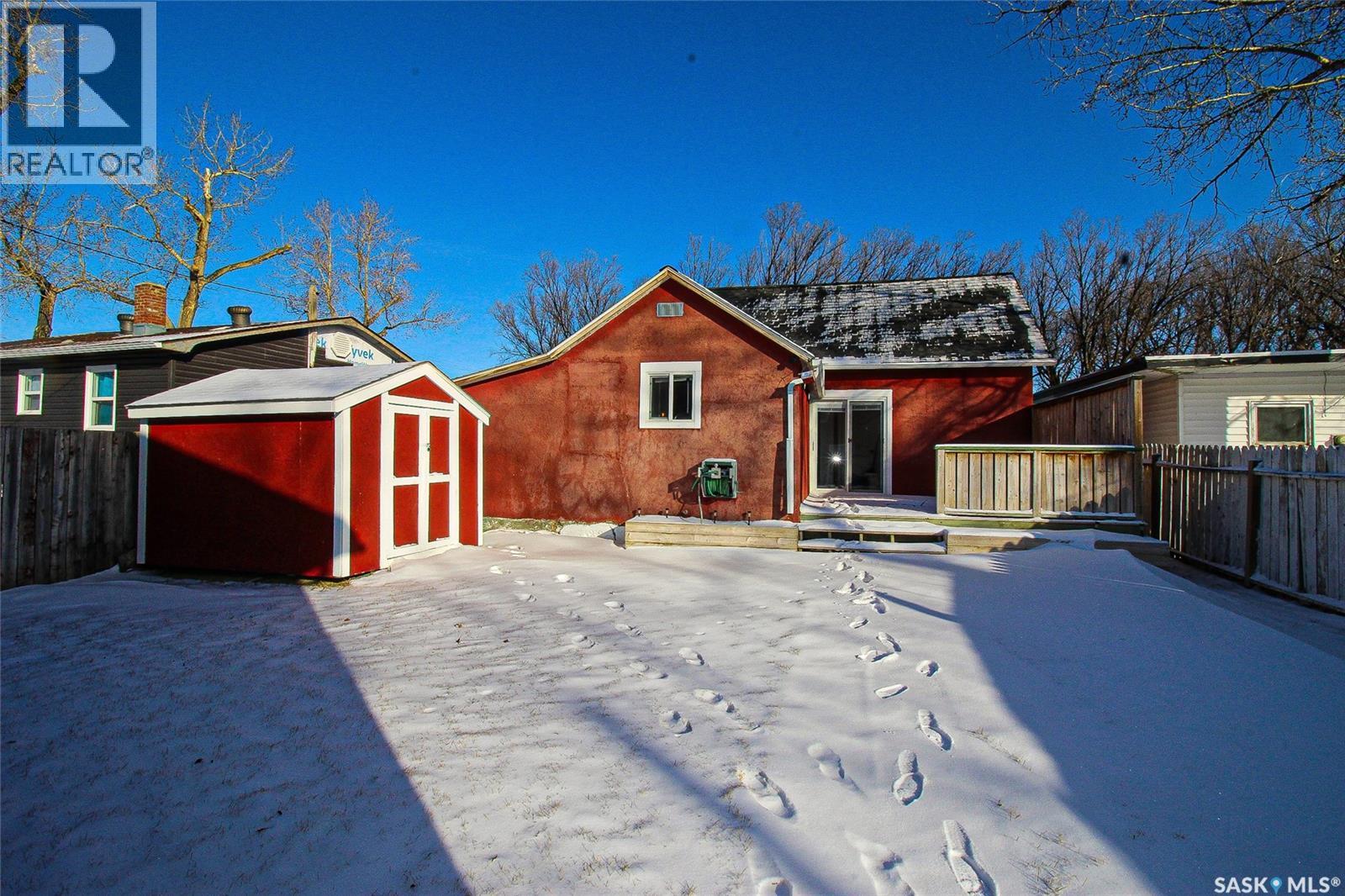 689 2Nd Street W, Shaunavon, SK - Outdoor