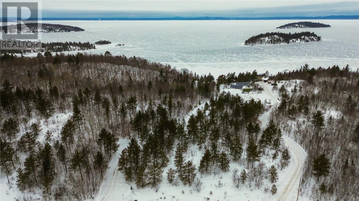 480 Pine Cone Road, Skead, ON