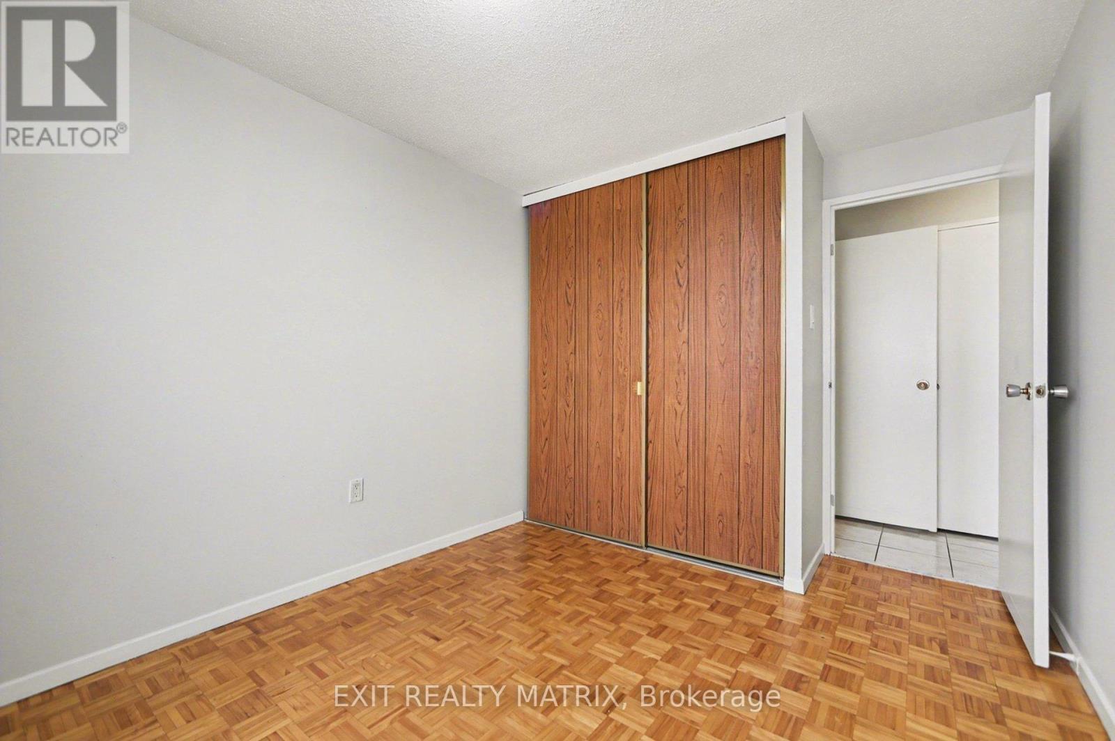 1021 - 3100 Carling Avenue, Ottawa, ON - Indoor Photo Showing Other Room