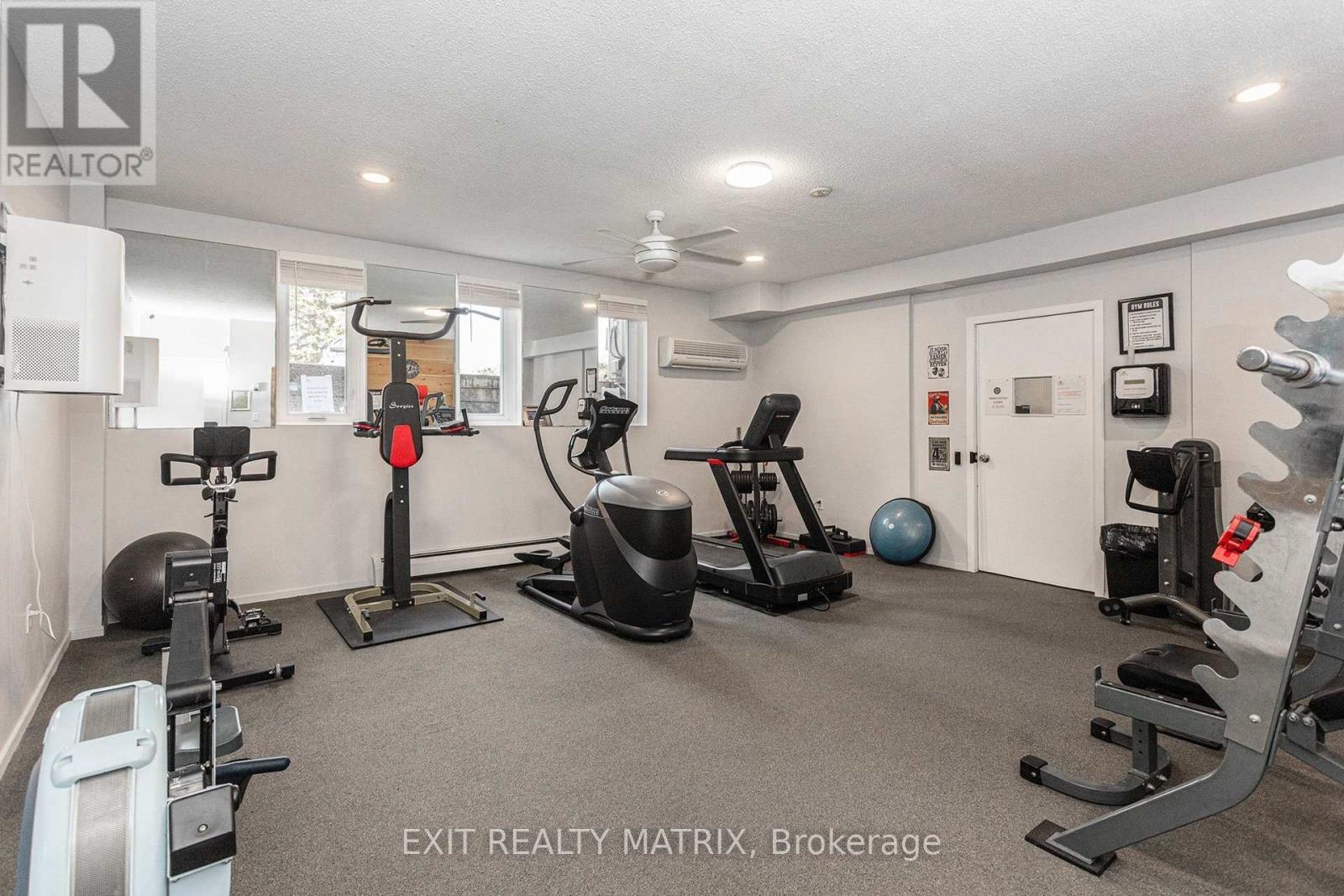 1021 - 3100 Carling Avenue, Ottawa, ON - Indoor Photo Showing Gym Room