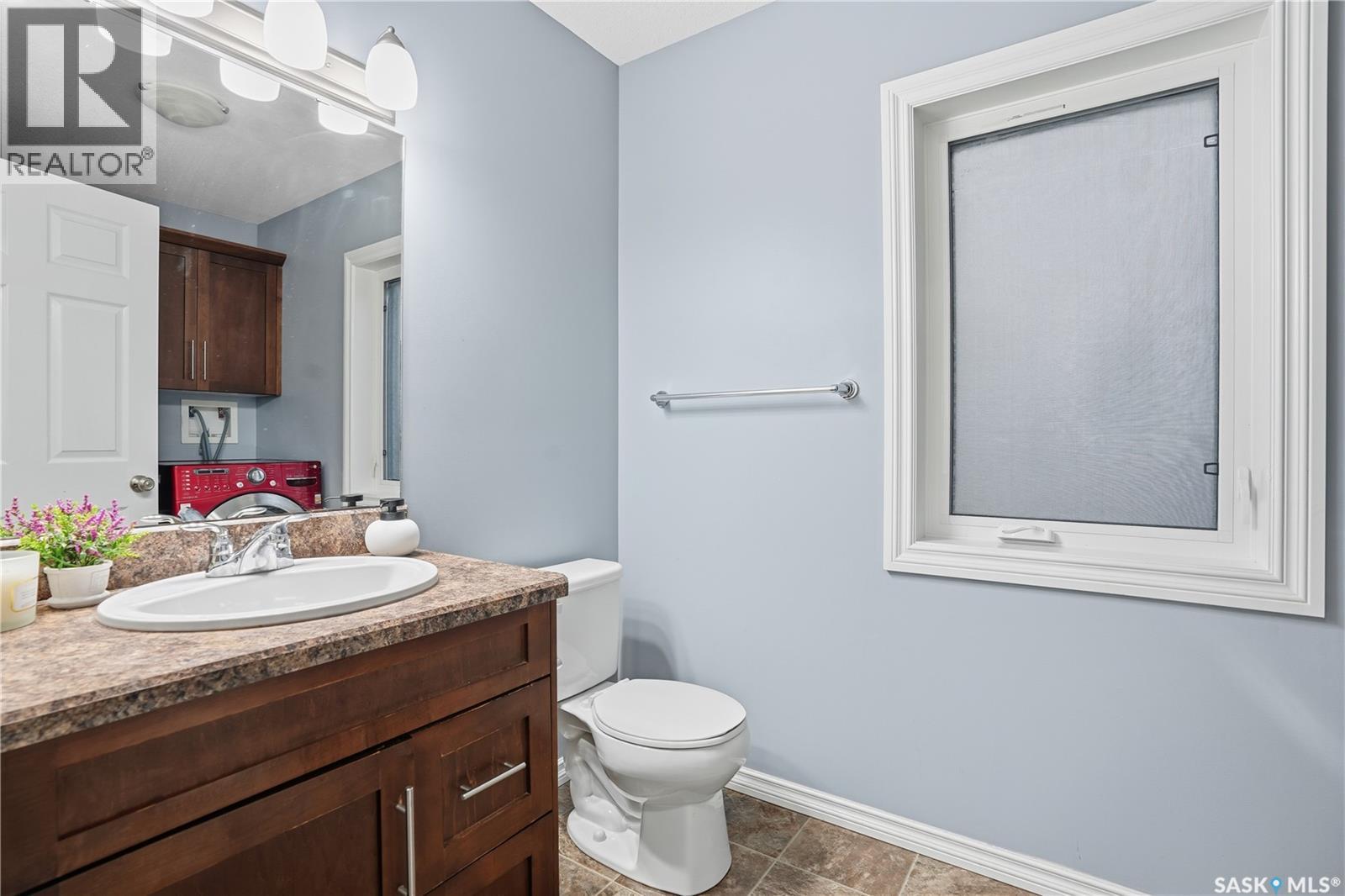 4757 Padwick Avenue, Regina, SK - Indoor Photo Showing Bathroom