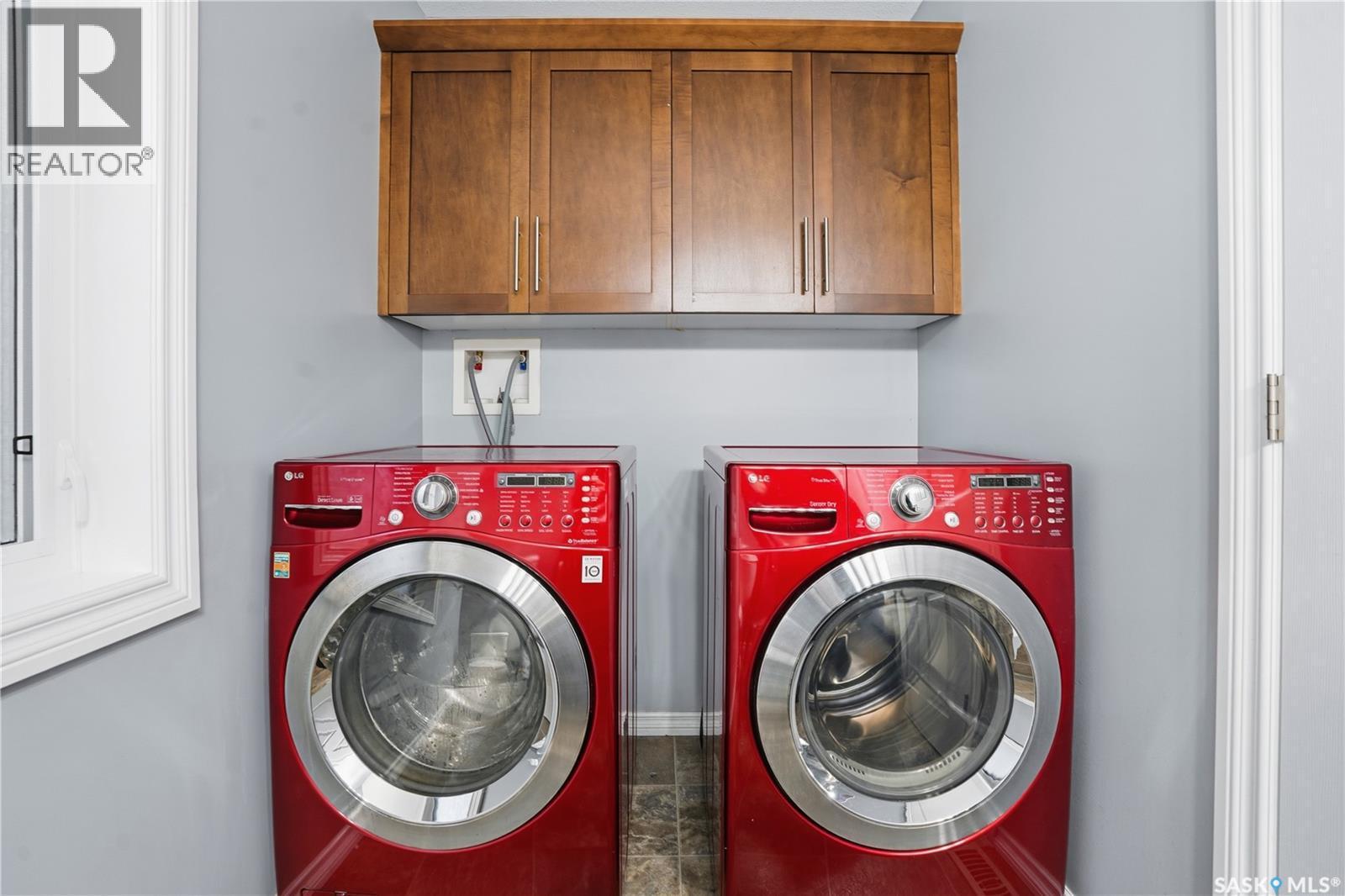 4757 Padwick Avenue, Regina, SK - Indoor Photo Showing Laundry Room