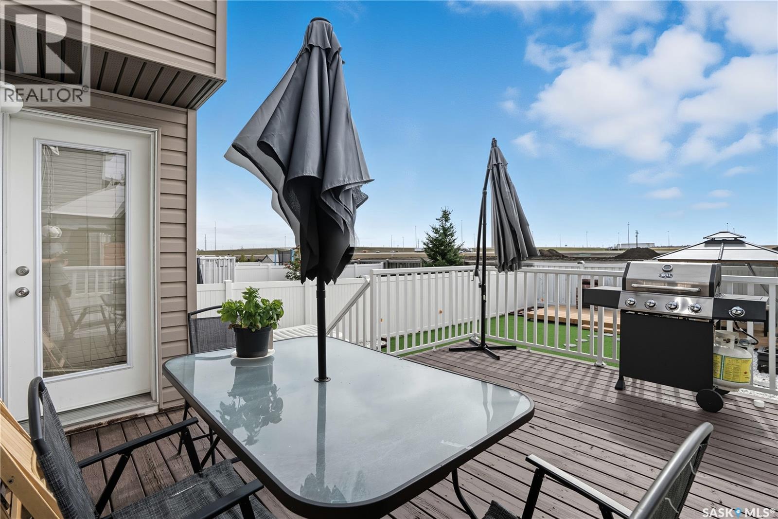 4757 Padwick Avenue, Regina, SK - Outdoor With Deck Patio Veranda