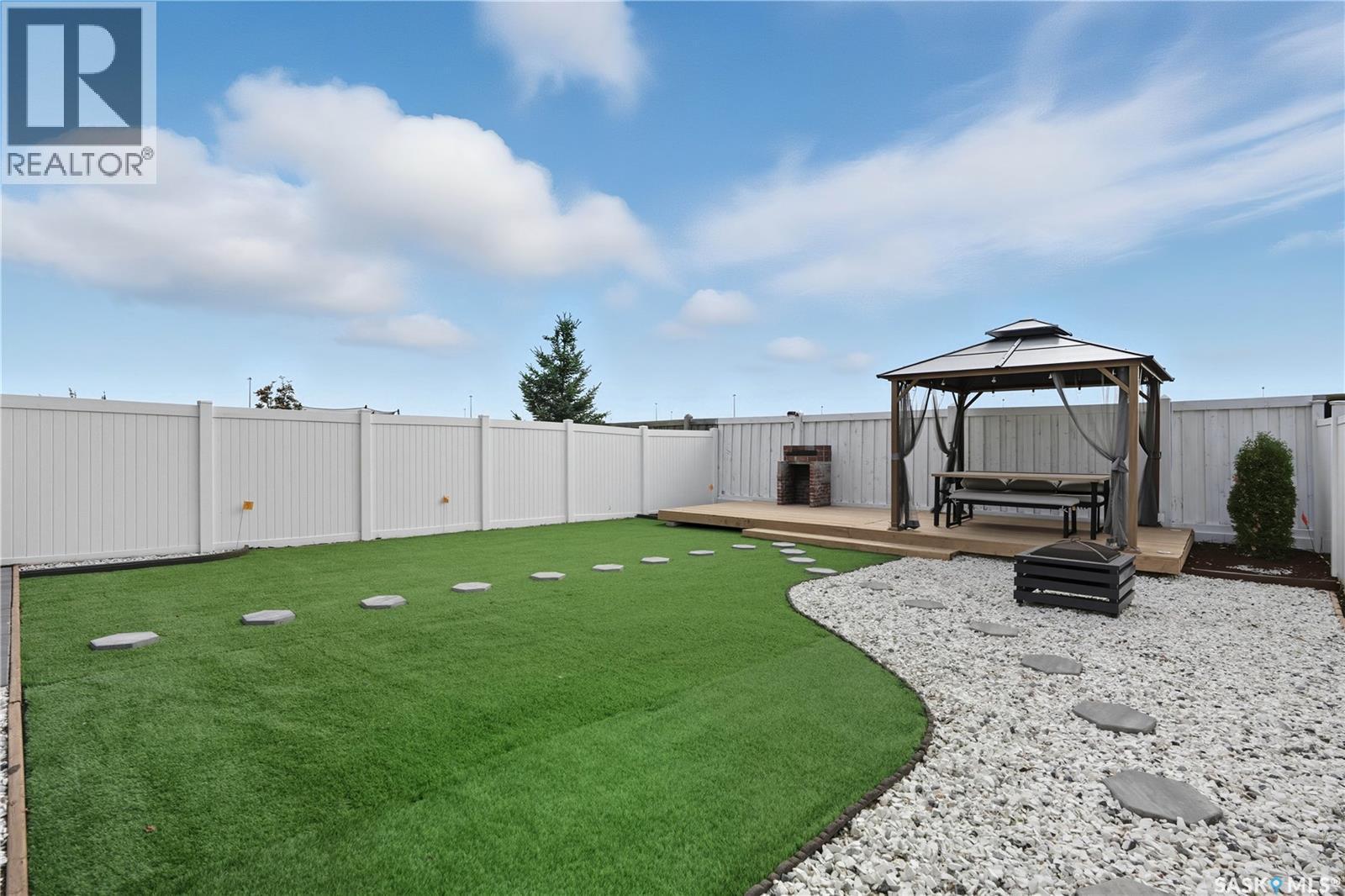 4757 Padwick Avenue, Regina, SK - Outdoor With Backyard