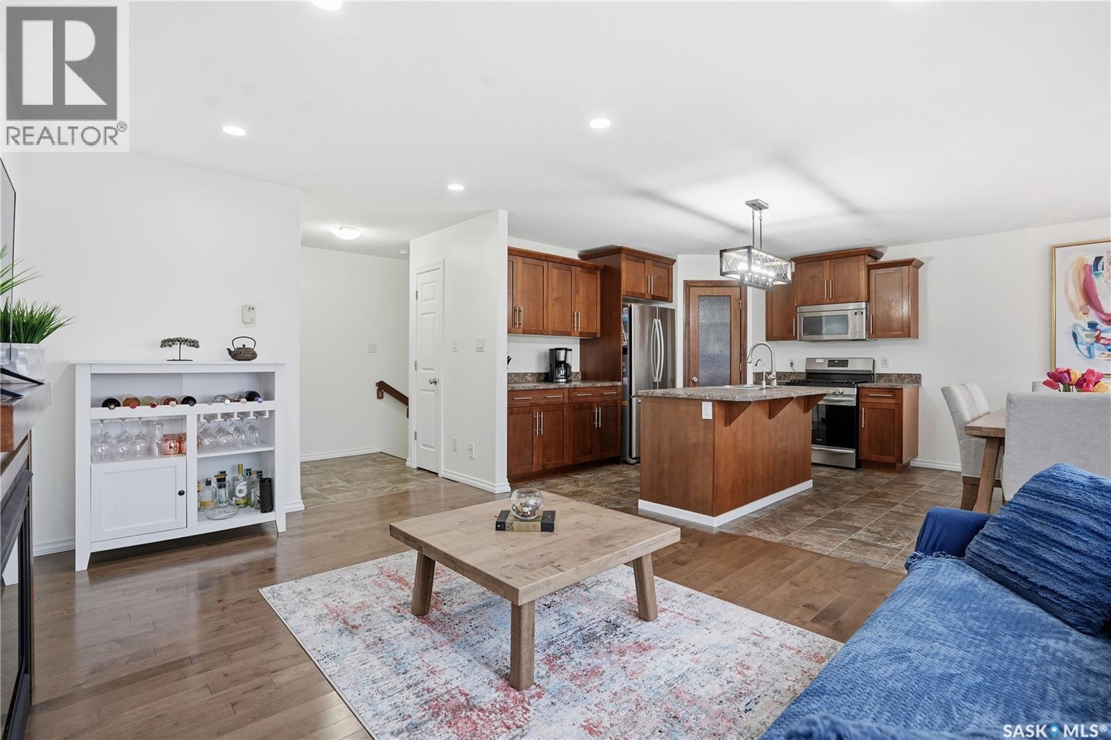 4757 Padwick Avenue, Regina, SK - Indoor