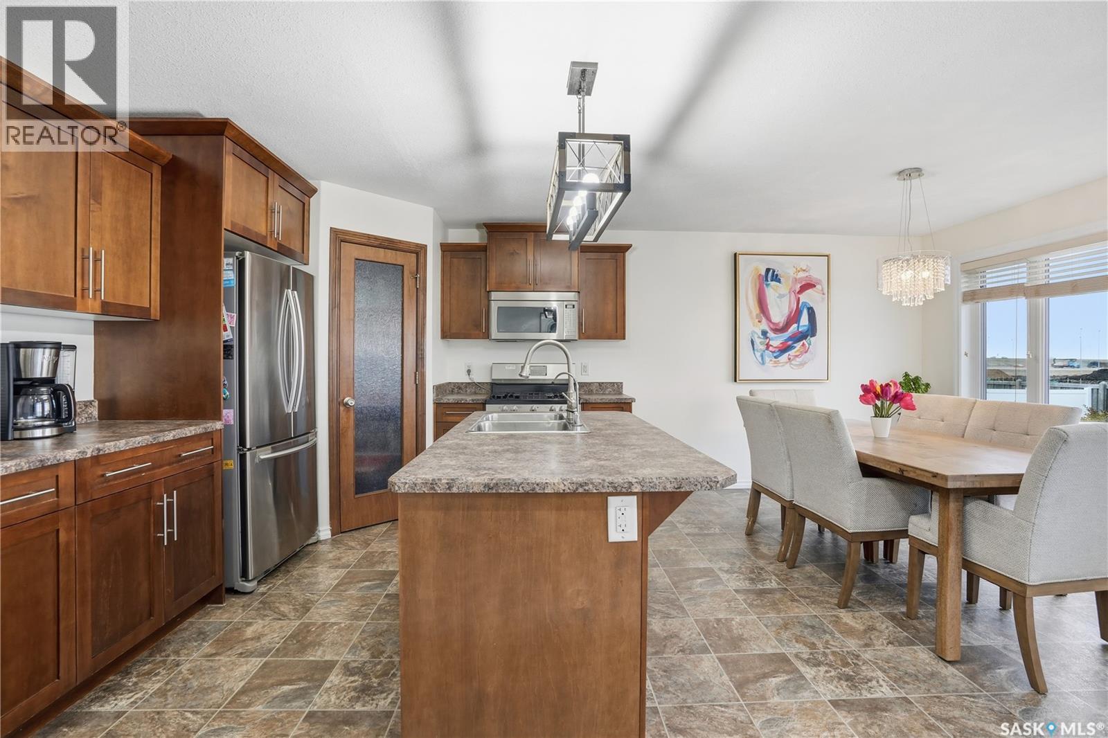 4757 Padwick Avenue, Regina, SK - Indoor