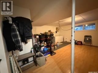 405 3Rd Avenue W, Biggar, SK - Indoor