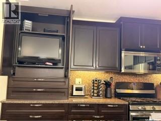 405 3Rd Avenue W, Biggar, SK - Indoor