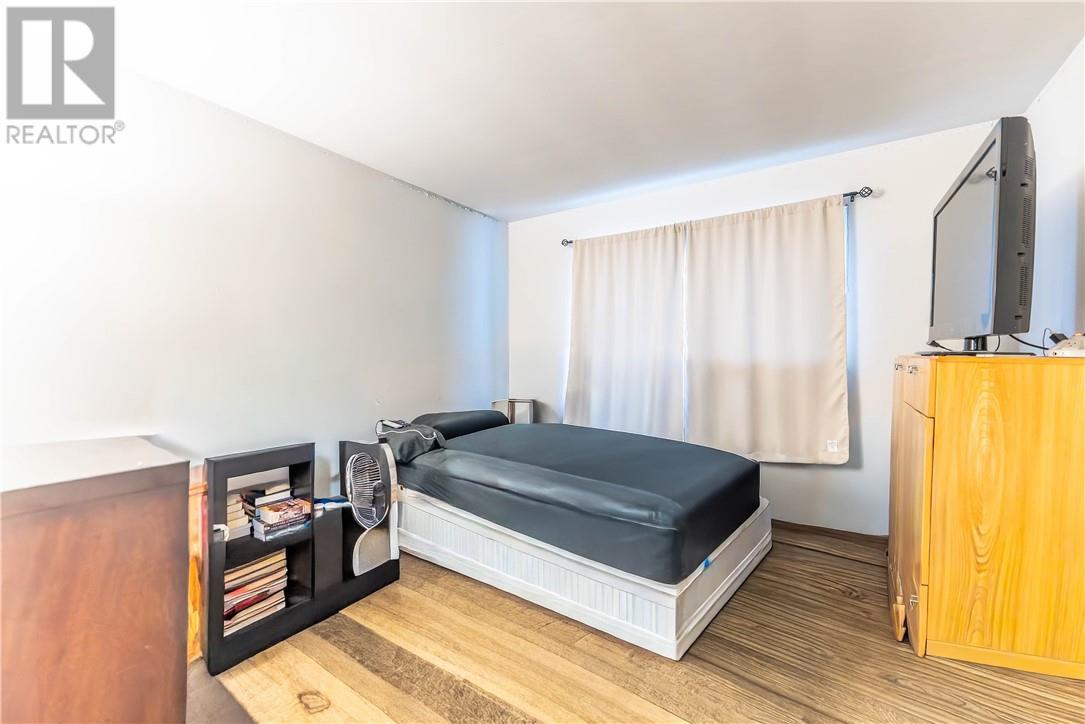 288 Albinson Street, Sudbury, ON - Indoor Photo Showing Bedroom