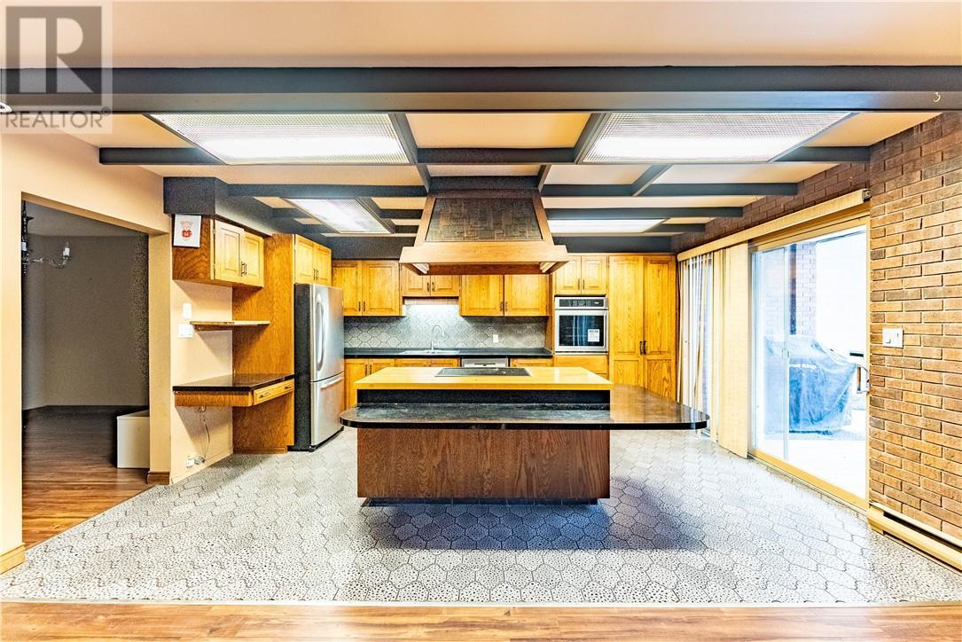 288 Albinson Street, Sudbury, ON - Indoor Photo Showing Kitchen