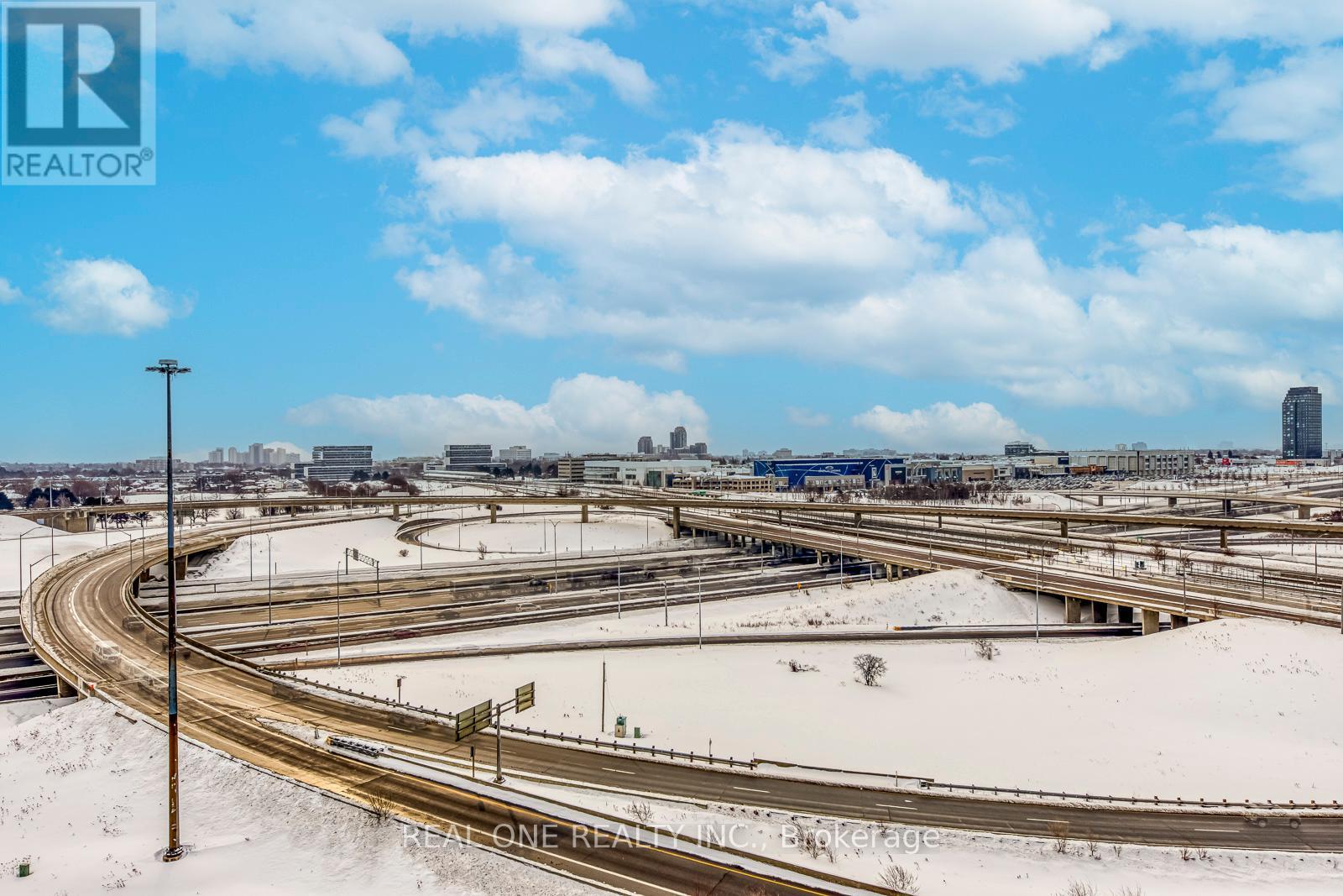 1012 - 8 Tippett Road, Toronto, ON - Outdoor With View