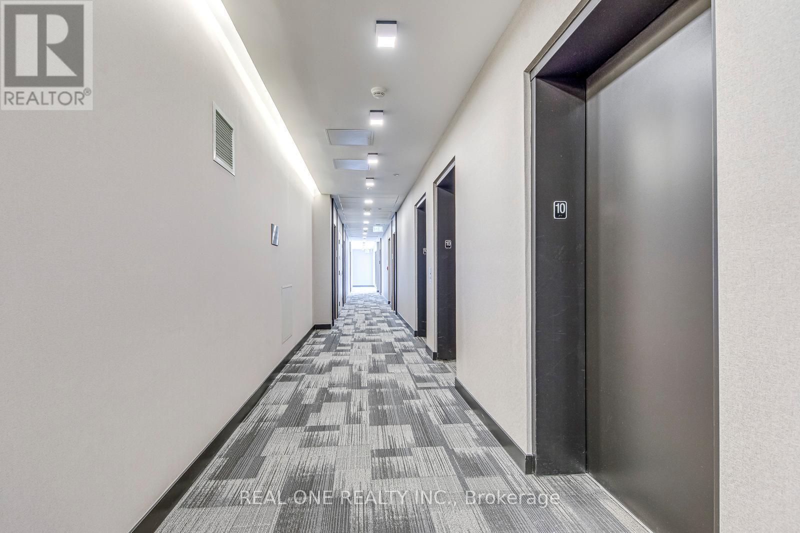 1012 - 8 Tippett Road, Toronto, ON - Indoor Photo Showing Other Room