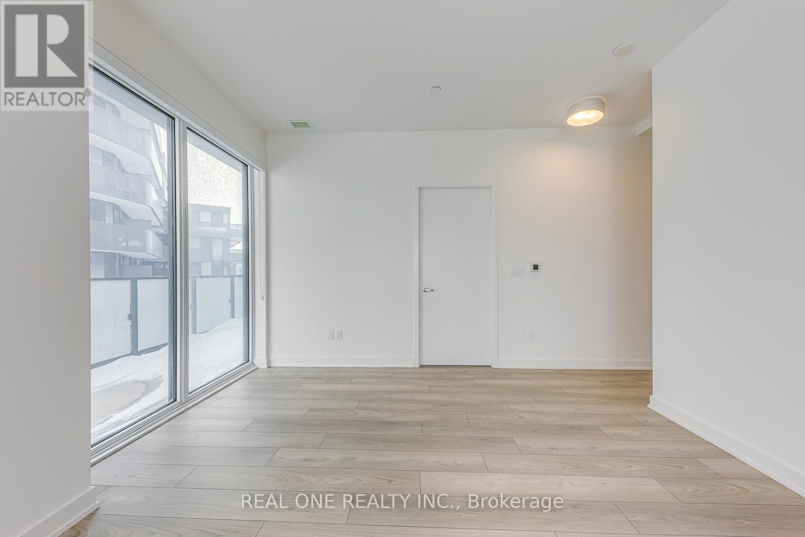 1012 - 8 Tippett Road, Toronto, ON - Indoor Photo Showing Other Room