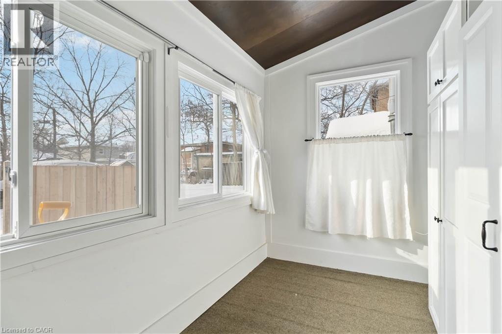 156 Albion Street, Brantford, ON - Indoor Photo Showing Other Room