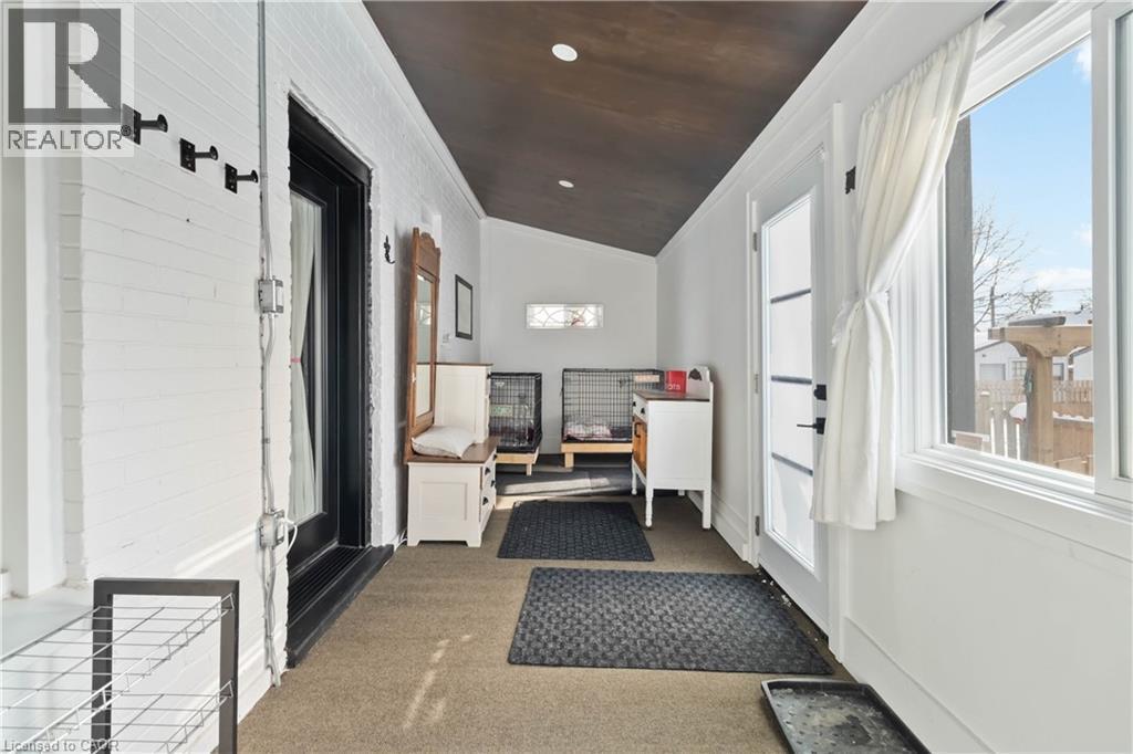 156 Albion Street, Brantford, ON - Indoor Photo Showing Other Room