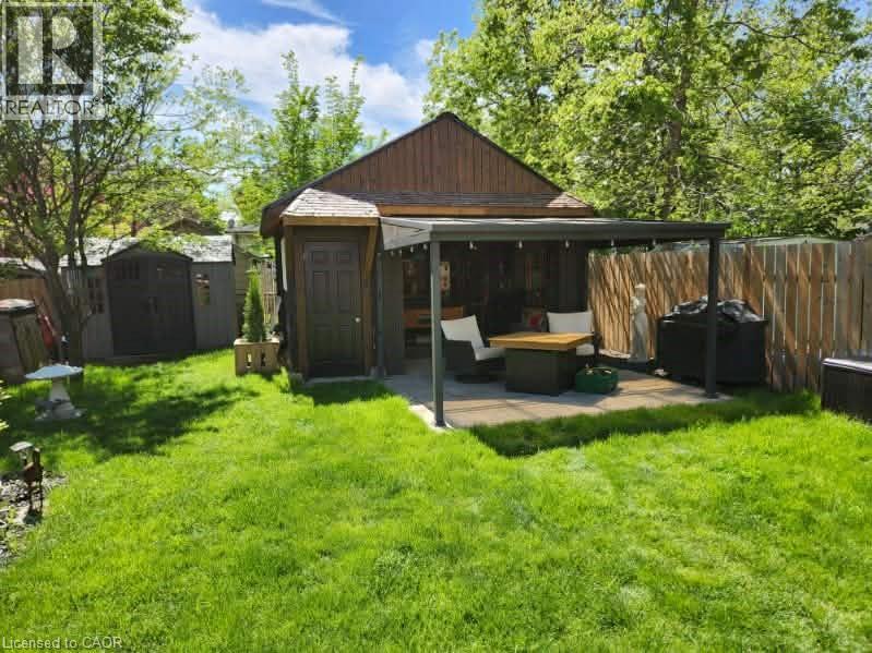 156 Albion Street, Brantford, ON - Outdoor With Backyard