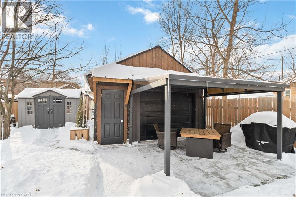 156 Albion Street, Brantford, ON - Outdoor