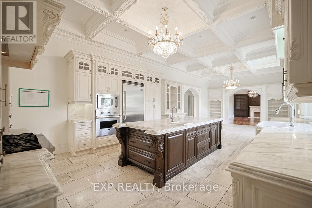 68 Davidson Drive, Vaughan, ON - Indoor Photo Showing Other Room