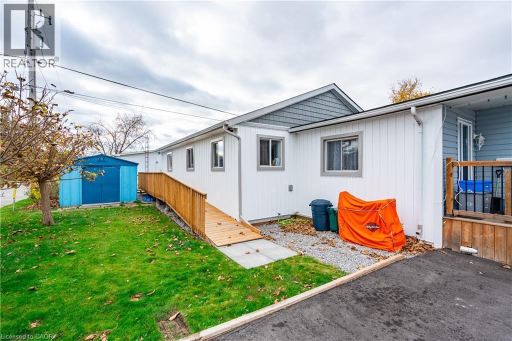 4588 Martha Lane, Beamsville, ON - Outdoor