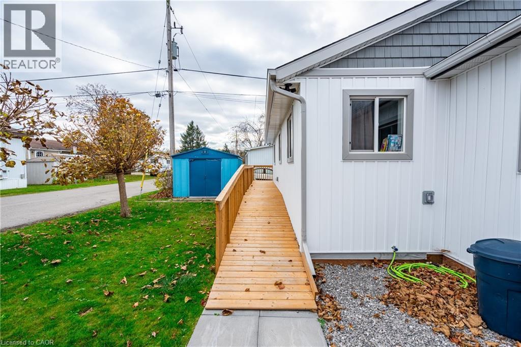 4588 Martha Lane, Beamsville, ON - Outdoor