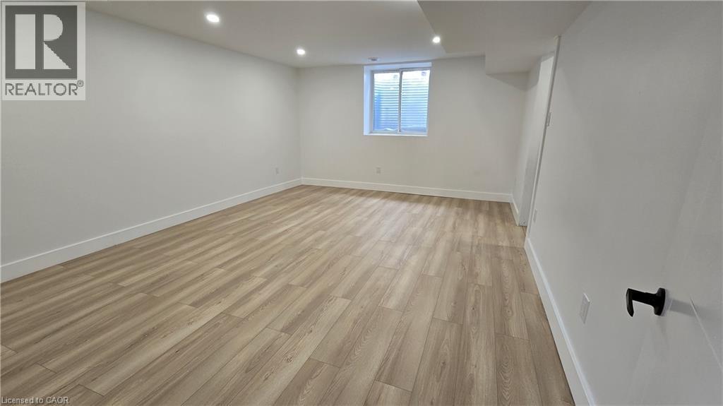 7266 Silver Creek Circle, London, ON - Indoor Photo Showing Other Room