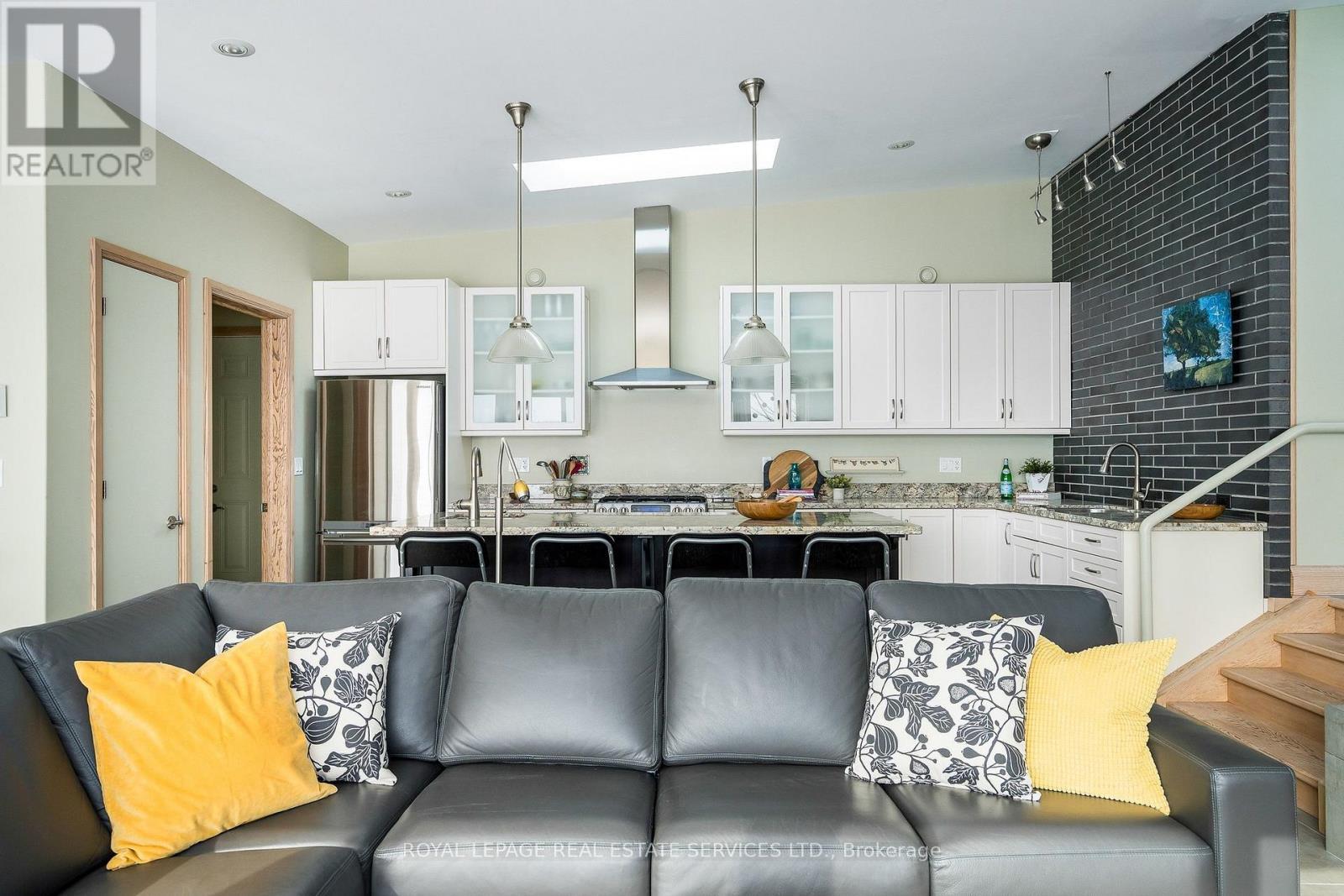 Open concept Main level. - 837177 4Th Line E, Mulmur, ON - Indoor Photo Showing Living Room